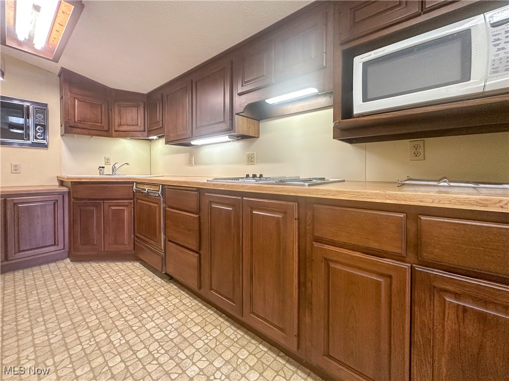 Howland Township Sec 22 - Commercial Sale