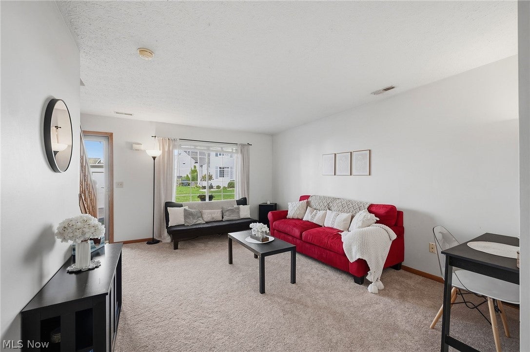 1138 Oxford Circle