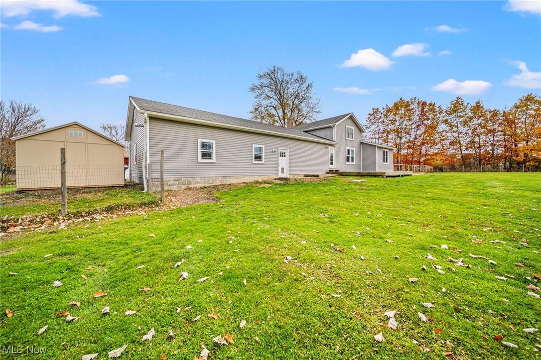 Jefferson, Ohio 44047, United States, 4 Bedrooms Bedrooms, ,3 BathroomsBathrooms,Residential,Active,239440