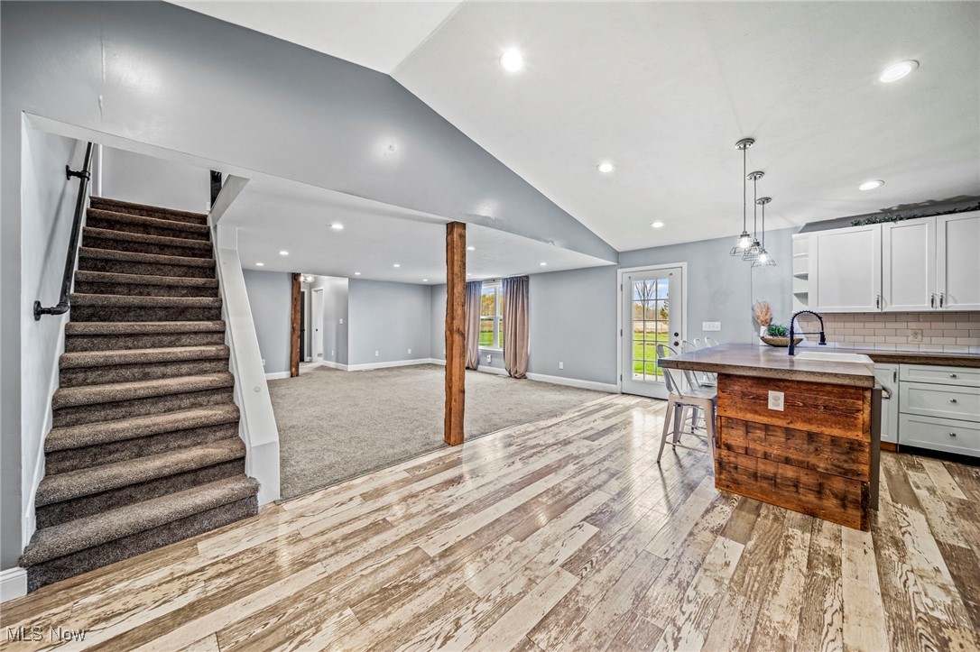 Jefferson, Ohio 44047, United States, 4 Bedrooms Bedrooms, ,3 BathroomsBathrooms,Residential,Active,239440