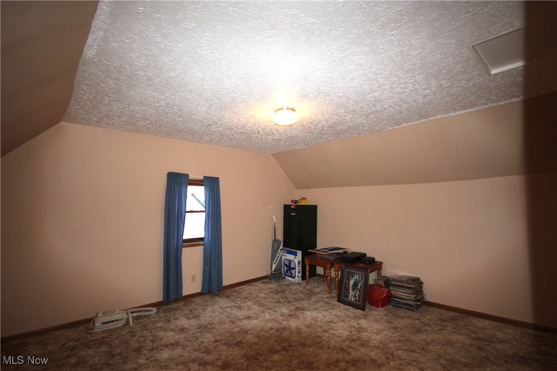 14201 Kauffman Avenue, Sterling, Ohio image 25