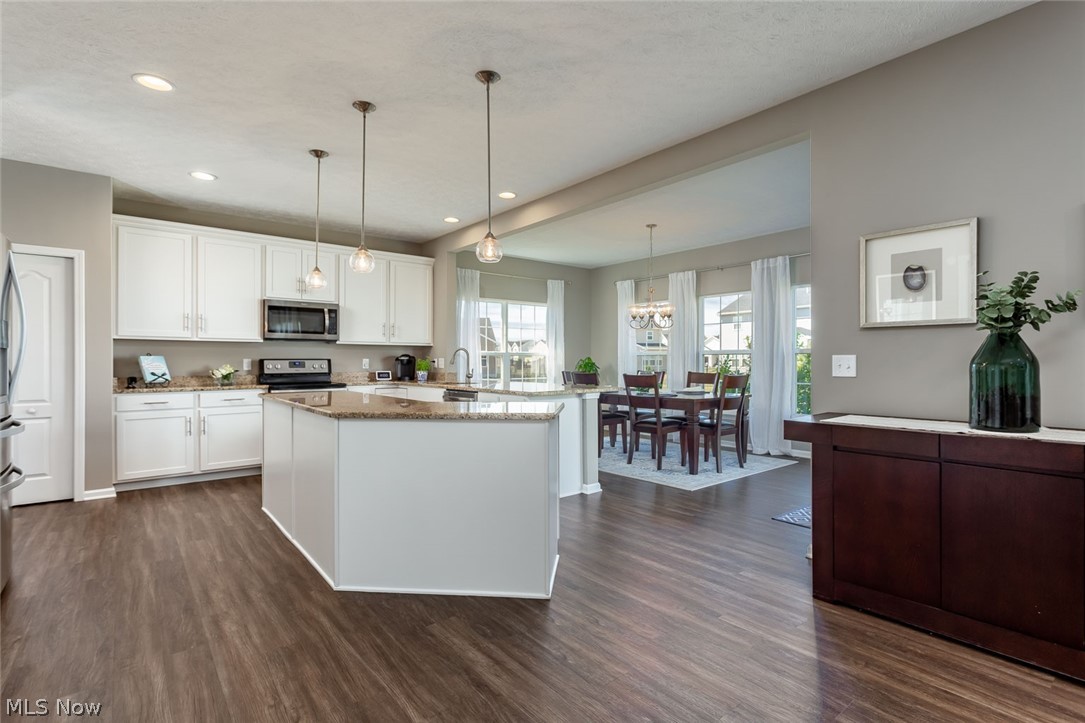 Meadow Lakes Sub - Residential