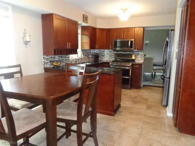 Hyman Builders - Residential