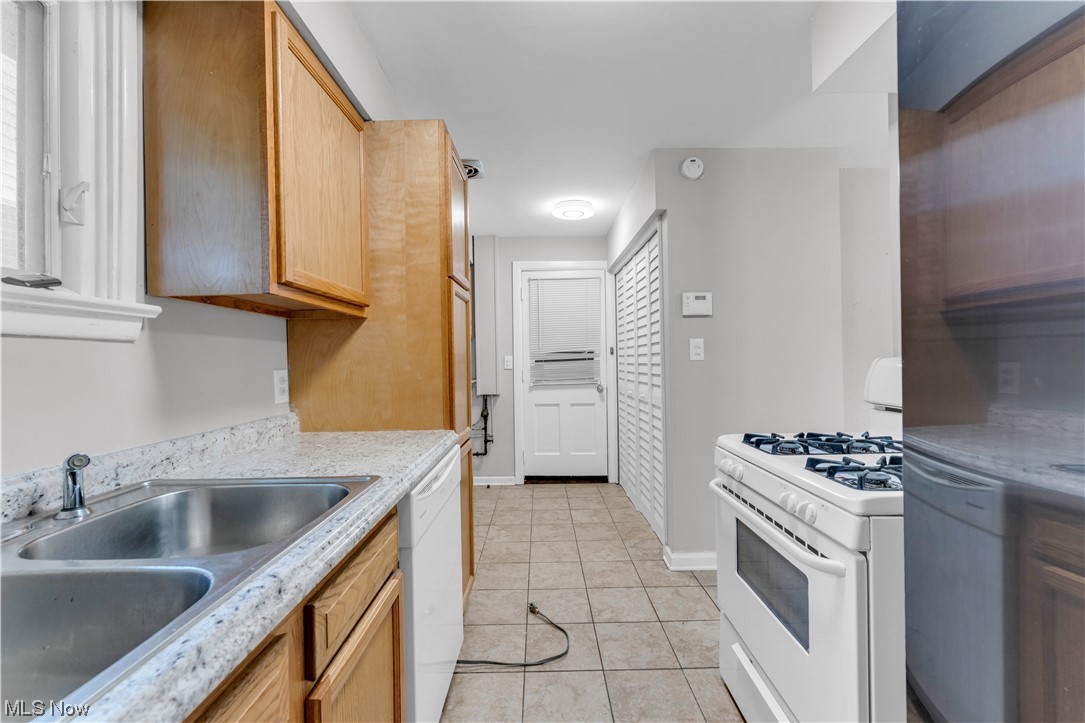 Middlebrook - Residential Lease