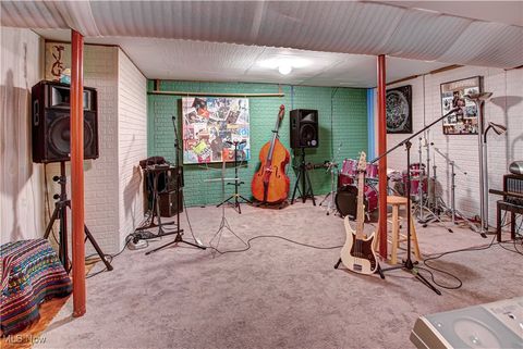 Tiny photo for 945 Harris Road, Sheffield Village, OH 44054 (MLS # 5178833)