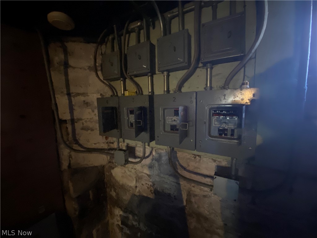 Pleasant Hill - Residential Income