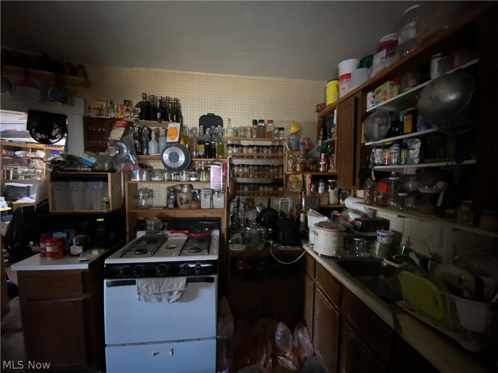 Pleasant Hill - Residential Income