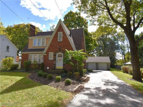 Photo for 625 E Liberty