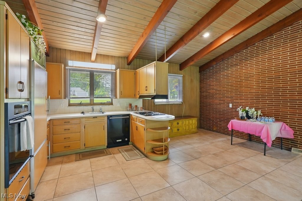 8049 Mccreary Road, Broadview Heights, Ohio image 23