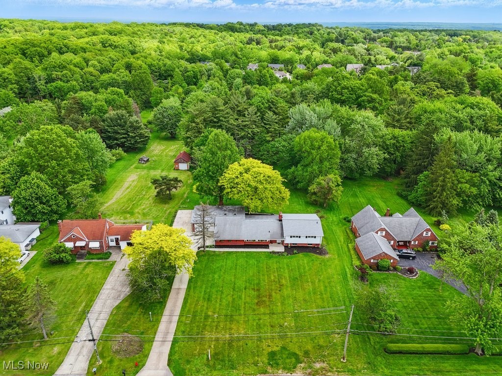8049 Mccreary Road, Broadview Heights, Ohio image 12
