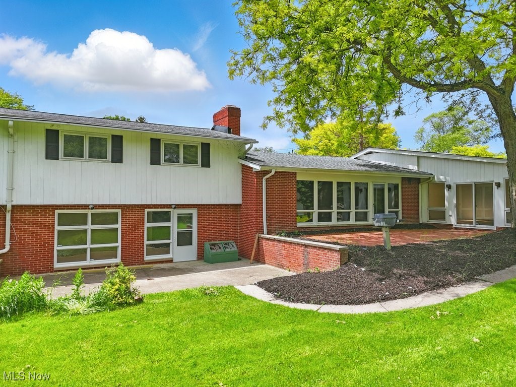 8049 Mccreary Road, Broadview Heights, Ohio image 8