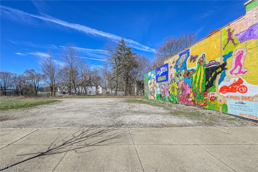 Goodyear Heights - Commercial Sale