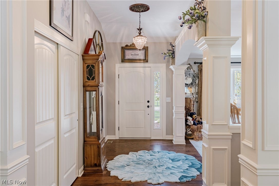 5423 Charleston Drive
