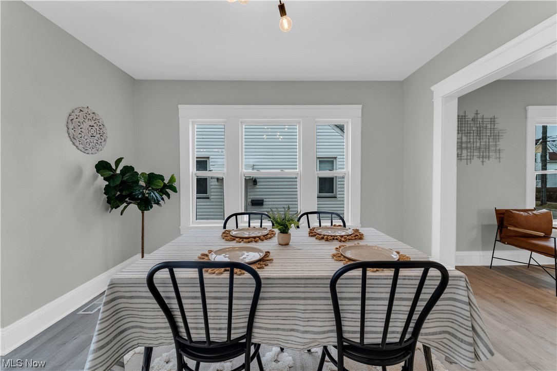 Mix & Wains - Residential