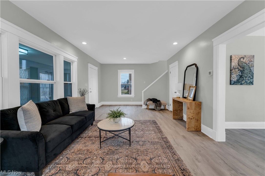 Mix & Wains - Residential