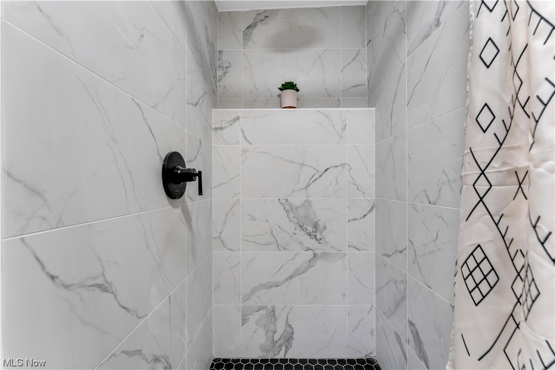 Mix & Wains - Residential