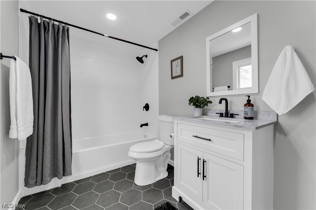 Mix & Wains - Residential