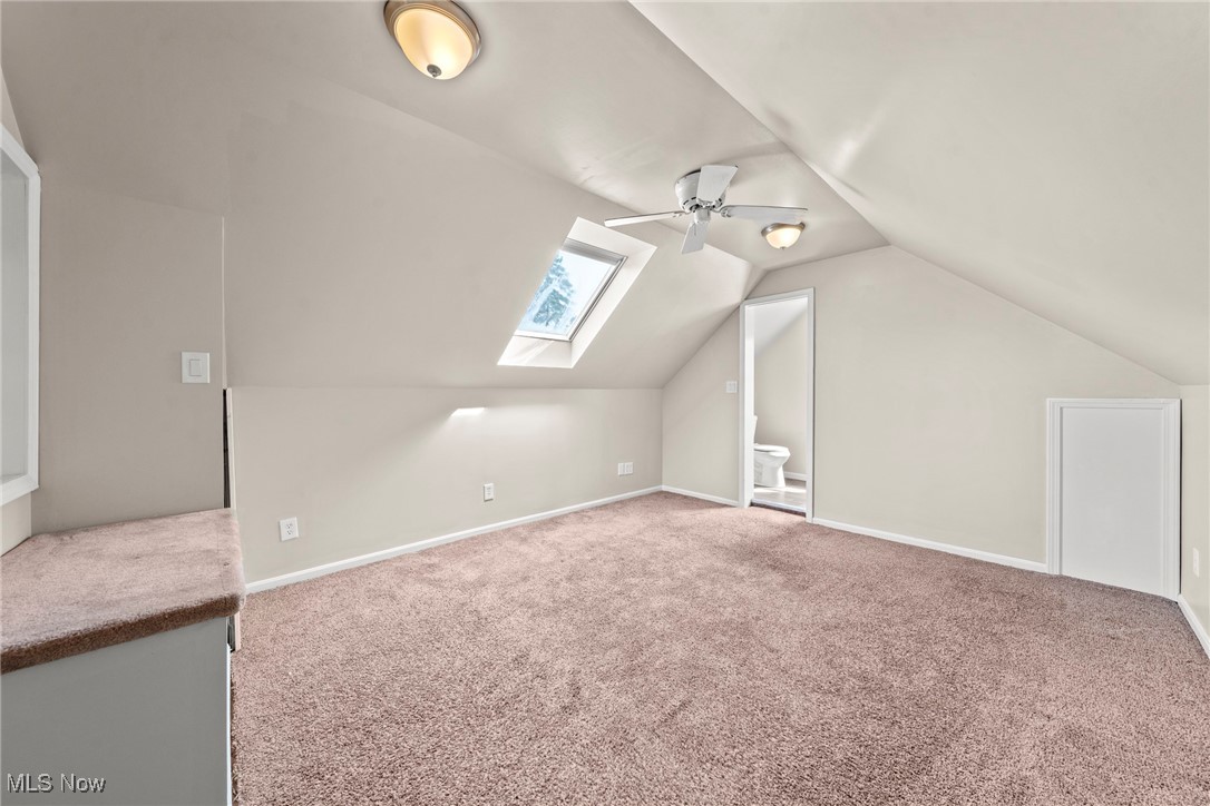 249 E 285th Street, Willowick, Ohio image 22