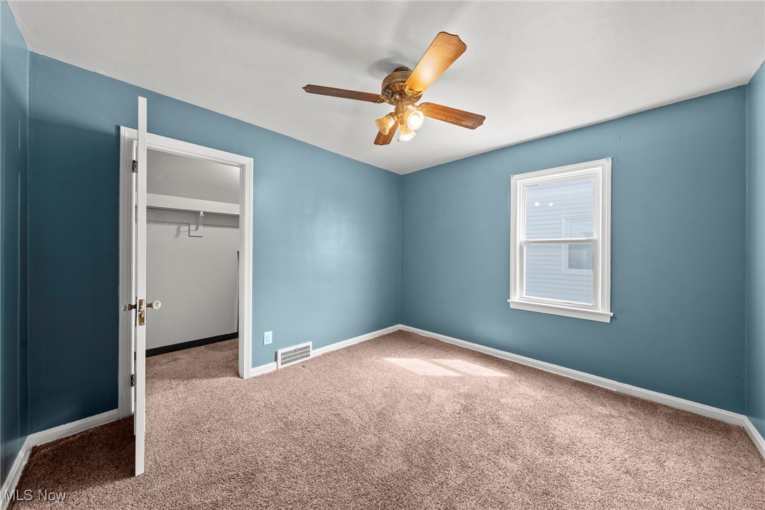 249 E 285th Street, Willowick, Ohio image 20
