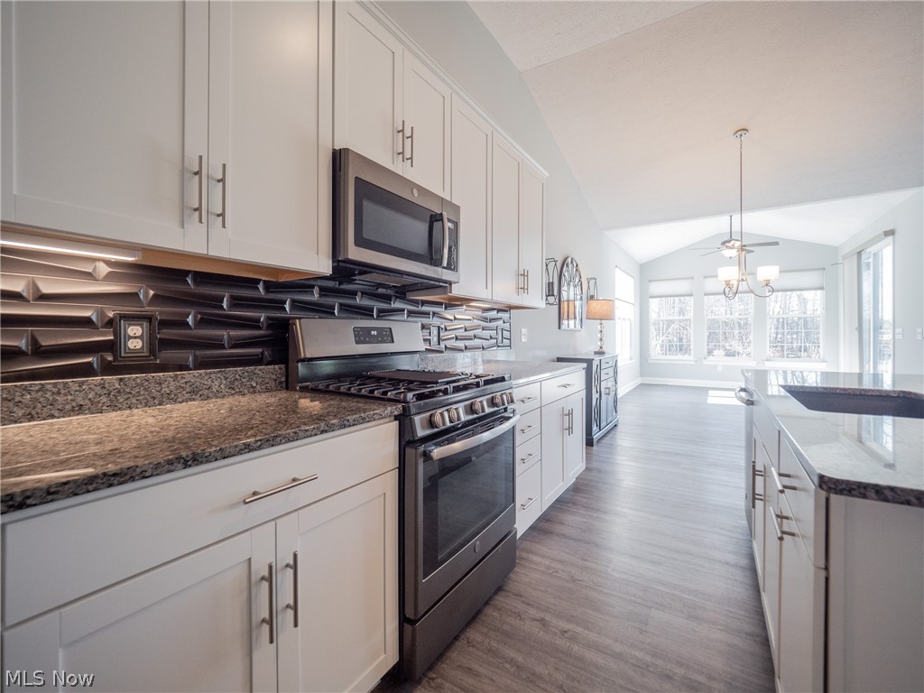 Lifestyles Of Meadow Lakes Sub - Residential