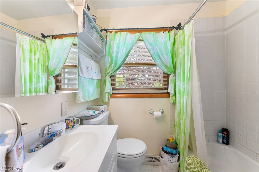 Hubbard Estates 03 - Residential