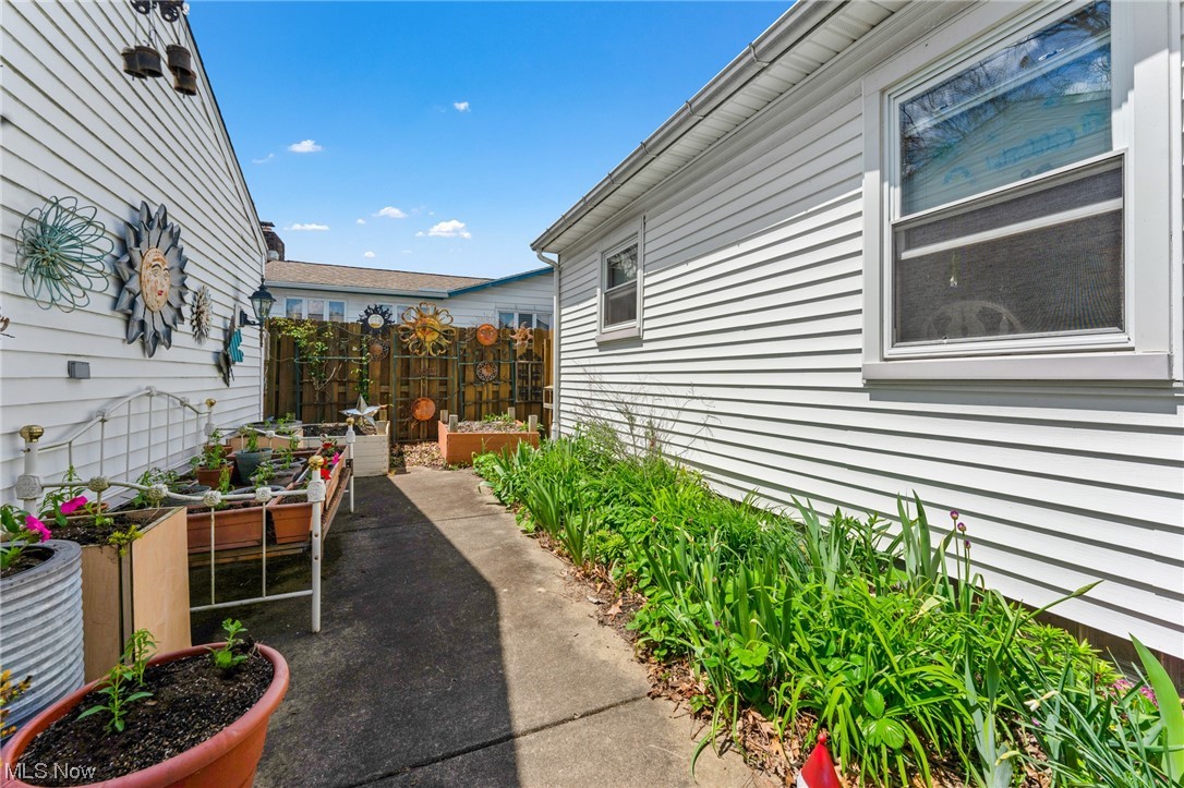 Hubbard Estates 03 - Residential