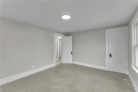 Tiny photo for 642 Nutwood Avenue, Cuyahoga Falls, OH 44221 (MLS # 5187730)