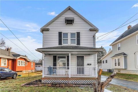 Photo of 642 Nutwood Avenue, Cuyahoga Falls, OH 44221 (MLS # 5187730)