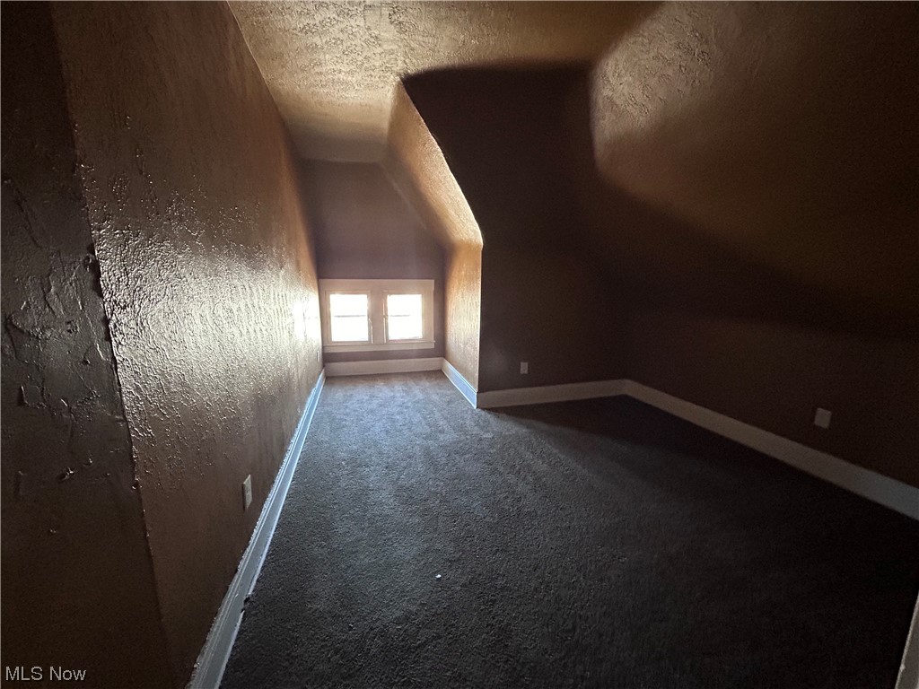 Superior Park 01 - Residential Income