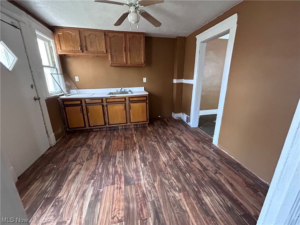 Superior Park 01 - Residential Income