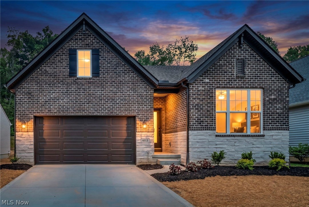 6113 Grey Heron Drive
