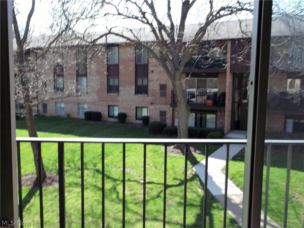 furnace 3 yrs washer and dryer 4 yrs dishwasher 5 yrs old new carpet unit freshly painted carprt parking great view of courtyard from balcony