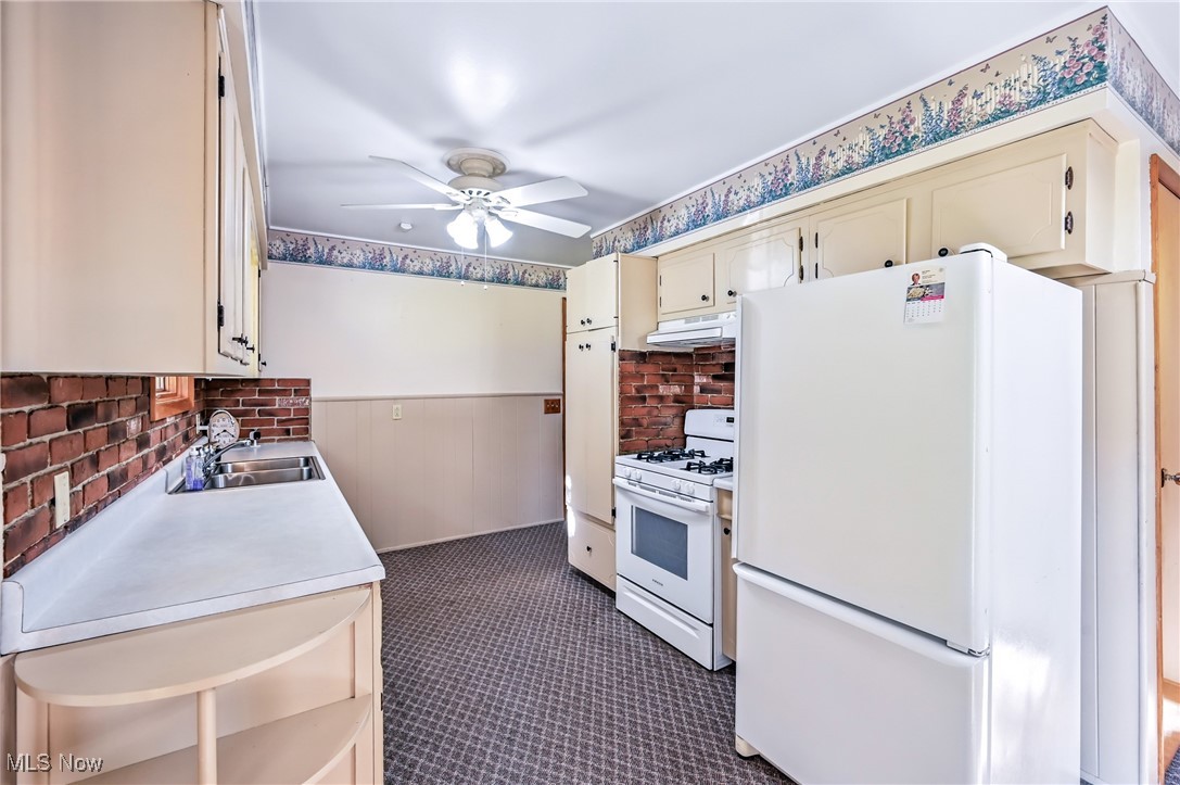 Salem, Ohio 44460, United States, 4 Bedrooms Bedrooms, ,2 BathroomsBathrooms,Residential,Active,166042