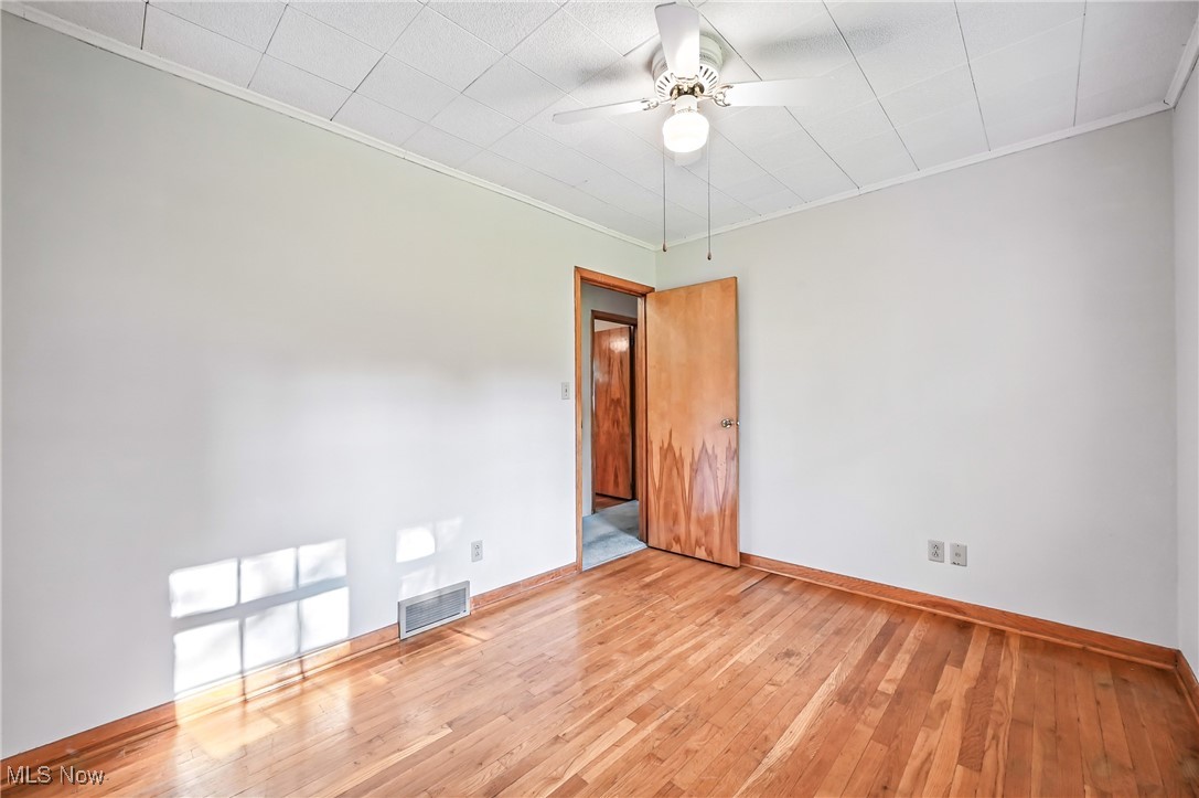 Salem, Ohio 44460, United States, 4 Bedrooms Bedrooms, ,2 BathroomsBathrooms,Residential,Active,166042