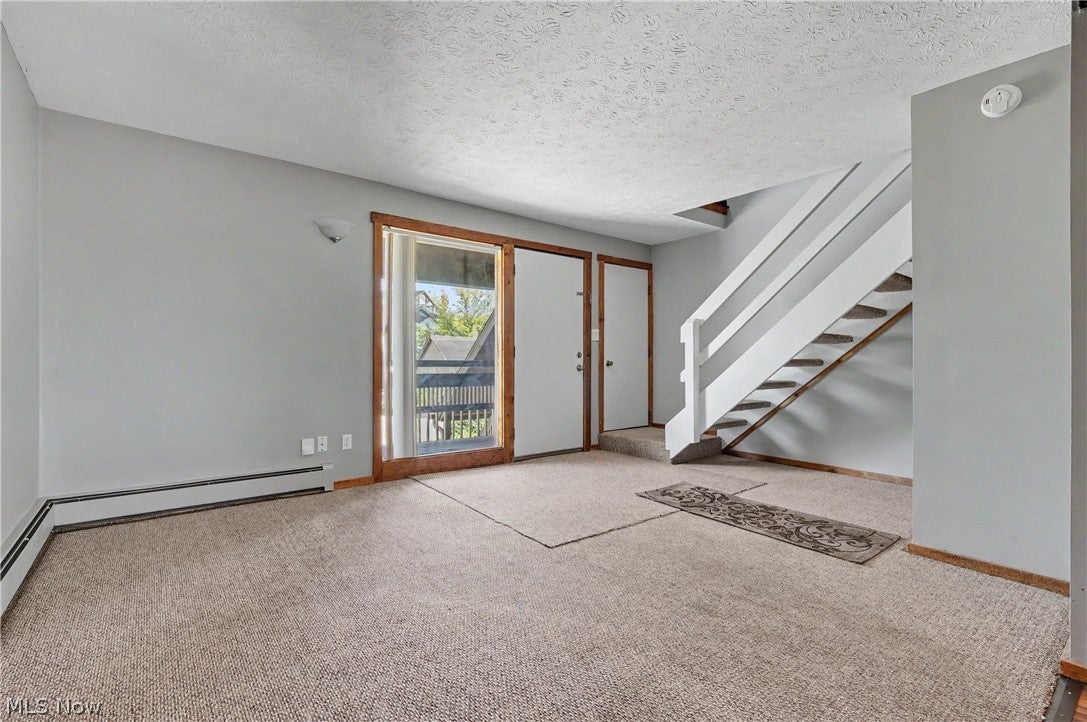 1605 Treetop Trail A