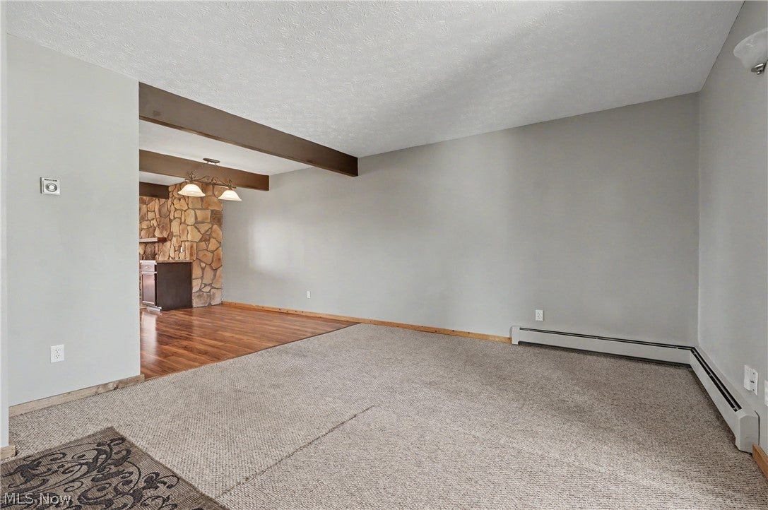 1605 Treetop Trail A