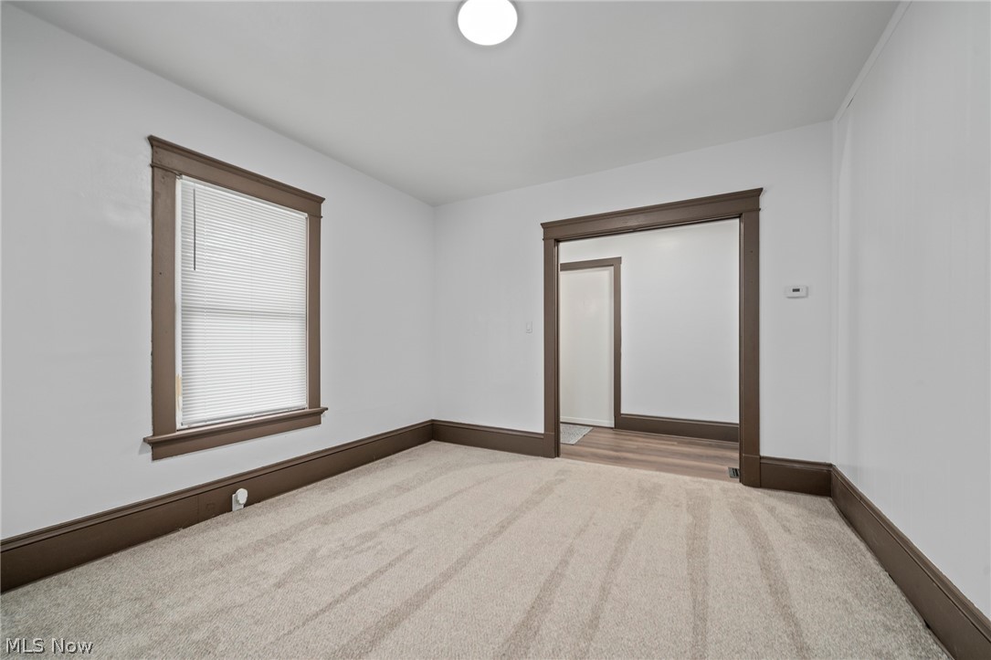 1122 Hoover Place NW