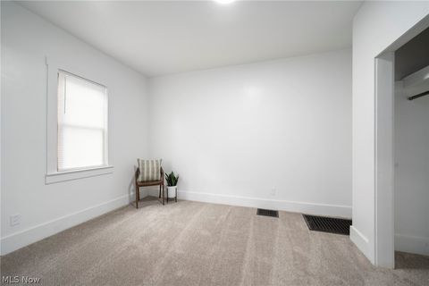 Tiny photo for 1122 Hoover Place NW, Canton, OH 44703 (MLS # 5187993)