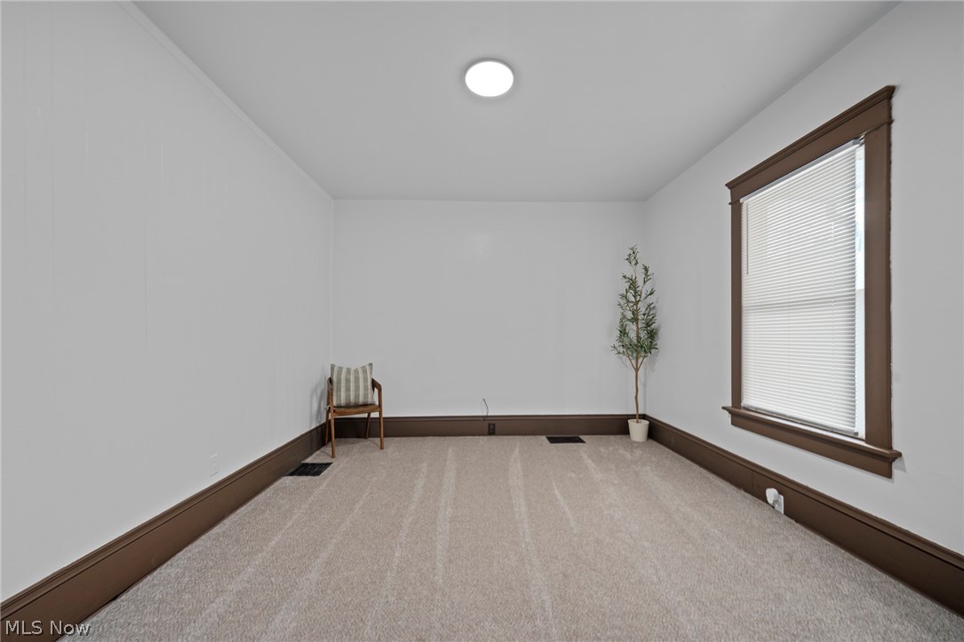 1122 Hoover Place NW