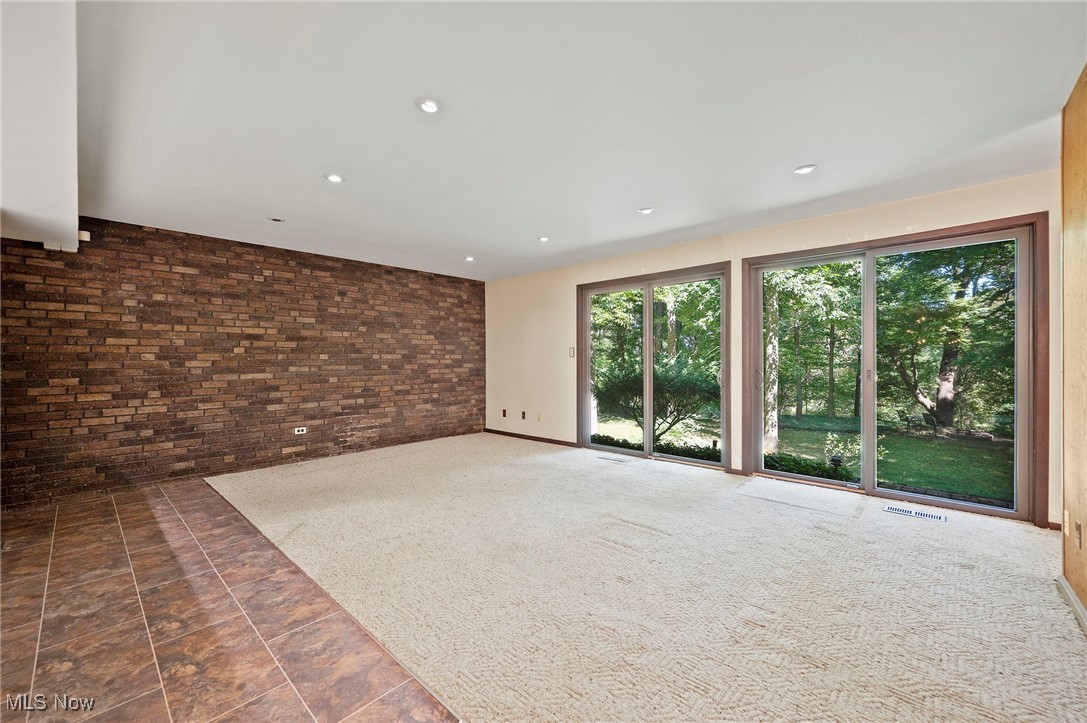 Twin Ledges - Residential