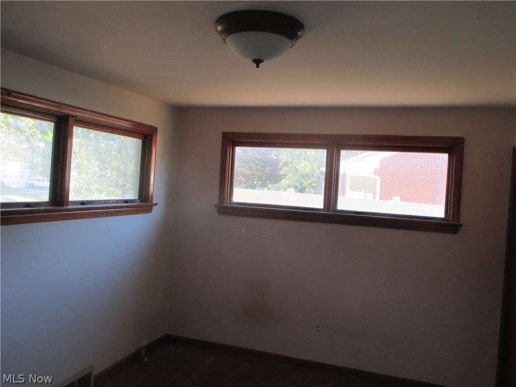 Rhodes 1st Add - Residential