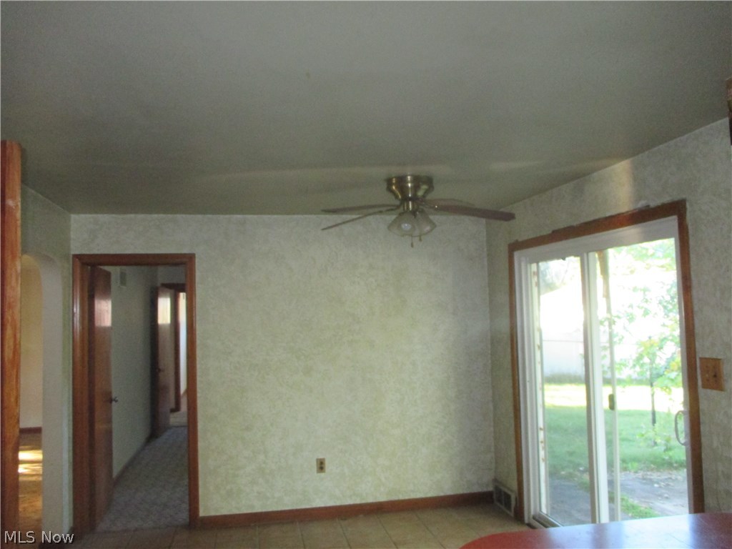 Rhodes 1st Add - Residential