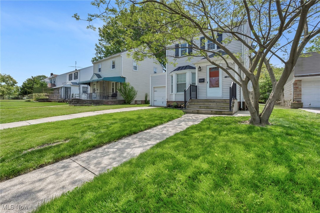 21650 Wilmore Avenue, Euclid, Ohio image 2