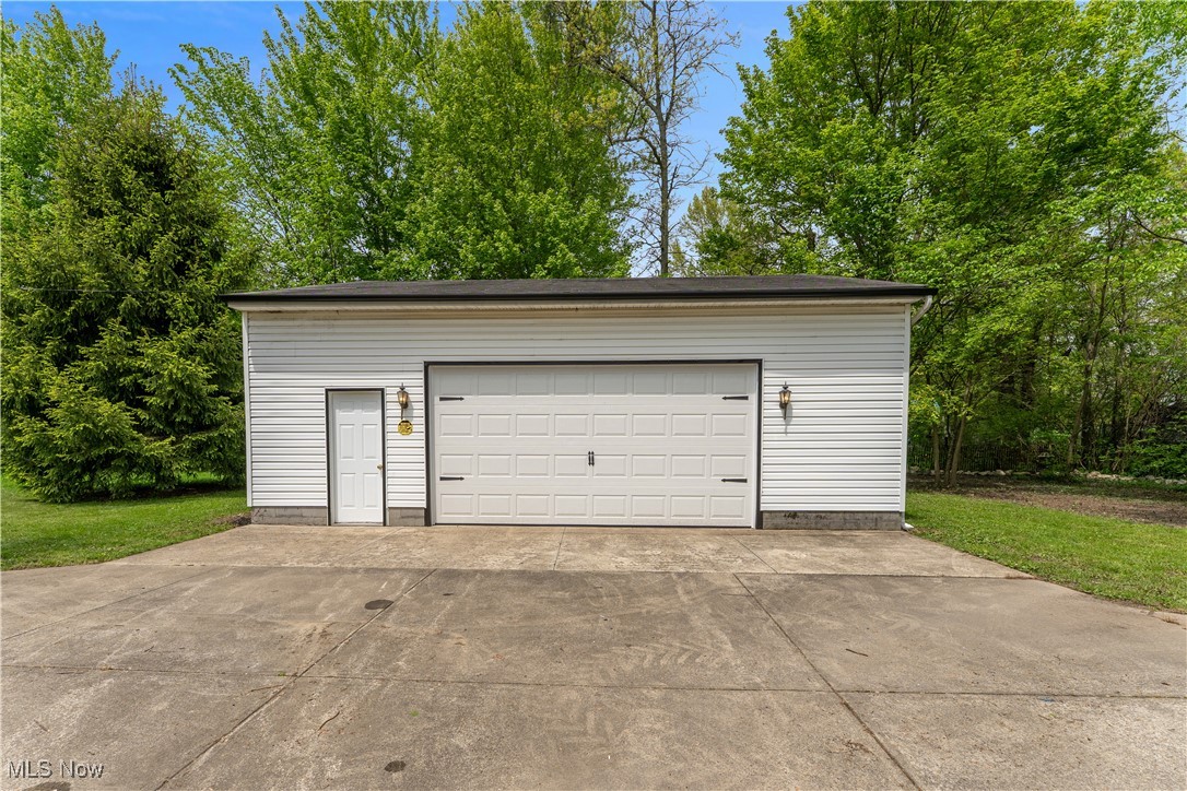 2004 Mahoning Avenue, Warren, Ohio image 4
