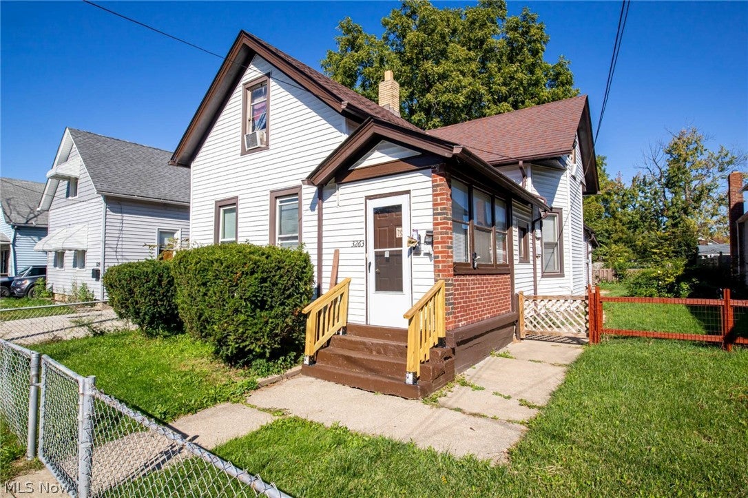 3263 W 50th Street