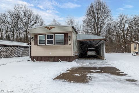 19 Sycamore Street Olmsted Twp OH 44138