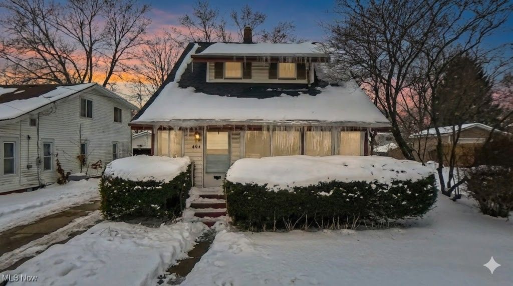 Photo of 404 Wirth Avenue, Akron, OH 44312 (MLS # 5185454)