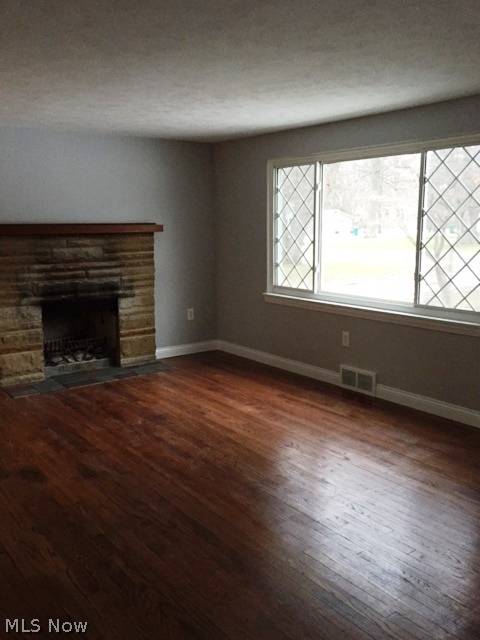 Brentwood 02 - Residential