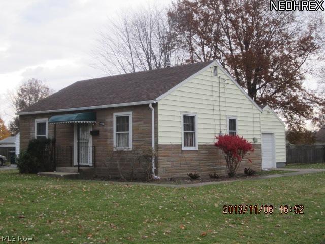 Owner wants quick sale on this immaculate well-kept, 2BR ranch. Nice eat-in kitchen with newer counter tops and floor. First floor laundry. Bonus room for extra living space. Lots of storage! 1-1/2 car attached garage. Lots of updates to include: 2013: electric box, chimney liner, carpet, furnace, roof and water tank. Nothing to do but move in.
