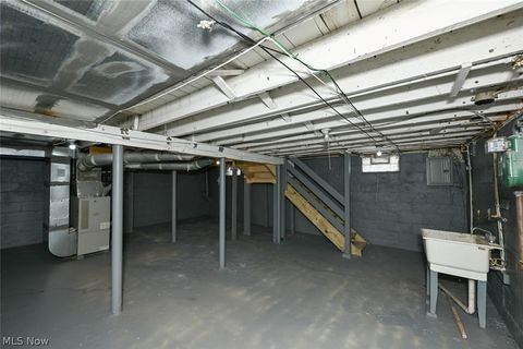 Tiny photo for 77 W Mildred Avenue, Akron, OH 44310 (MLS # 5187352)